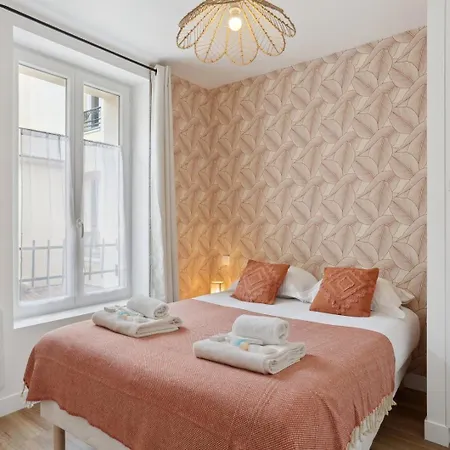 863 Suite Hortensia - Superbe Appartement Montreuil  Exterior photo